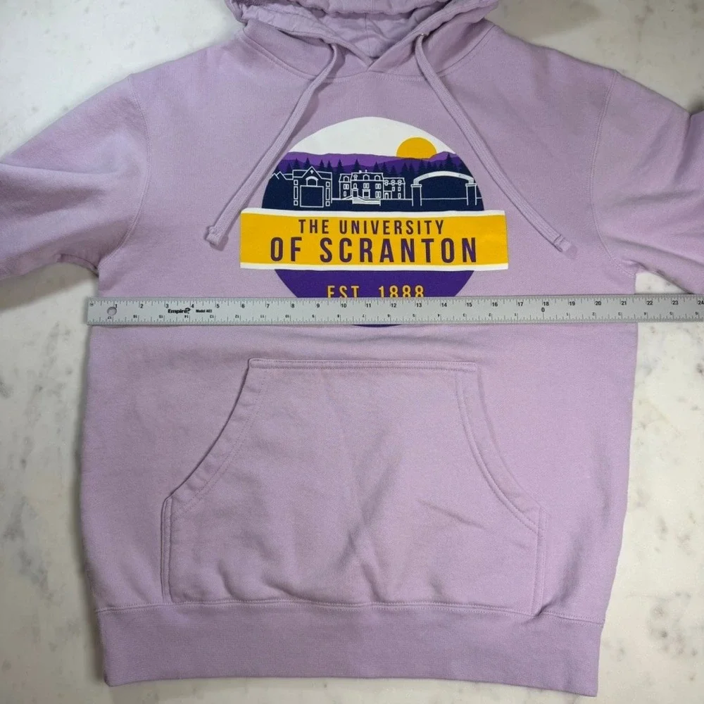 Uscape University of Scranton Hoodie Lavender Purple Graphic Sweatshirt Medium M - Picture 4 of 5